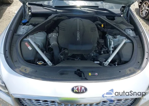 2020 Kia K900 Luxury from USA, damaged, VIN KNAS24J63L6021985